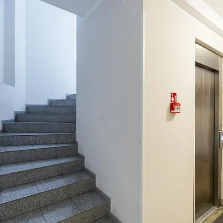 Bosacka Downtown By Bookinghost