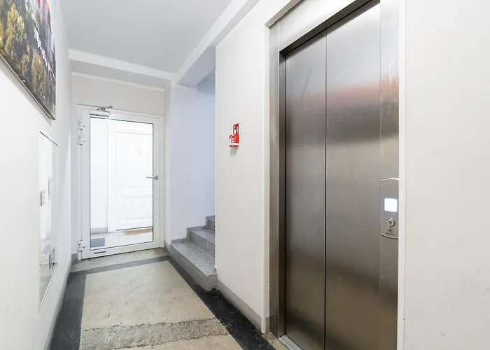 Apartment Bosacka Downtown By Bookinghost